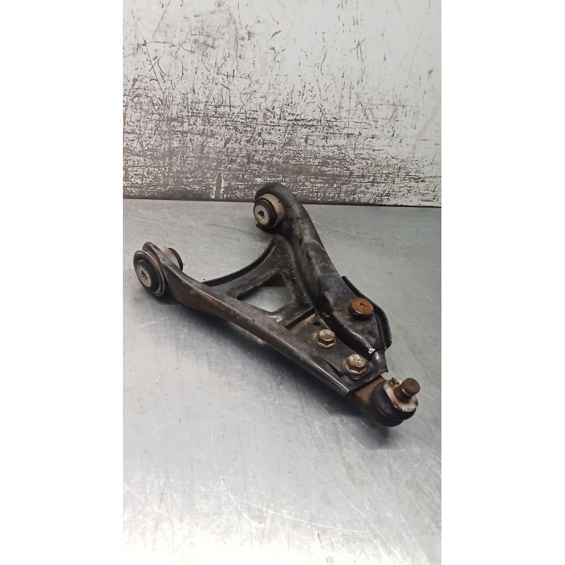 Recambio de brazo suspension inferior delantero izquierdo para renault clio ii (bb_, cb_) 1.2 16v (bb05, bb0w, bb11, bb27, bb2t,