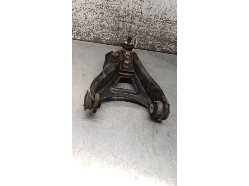 Recambio de brazo suspension inferior delantero izquierdo para renault clio ii (bb_, cb_) 1.2 16v (bb05, bb0w, bb11, bb27, bb2t,