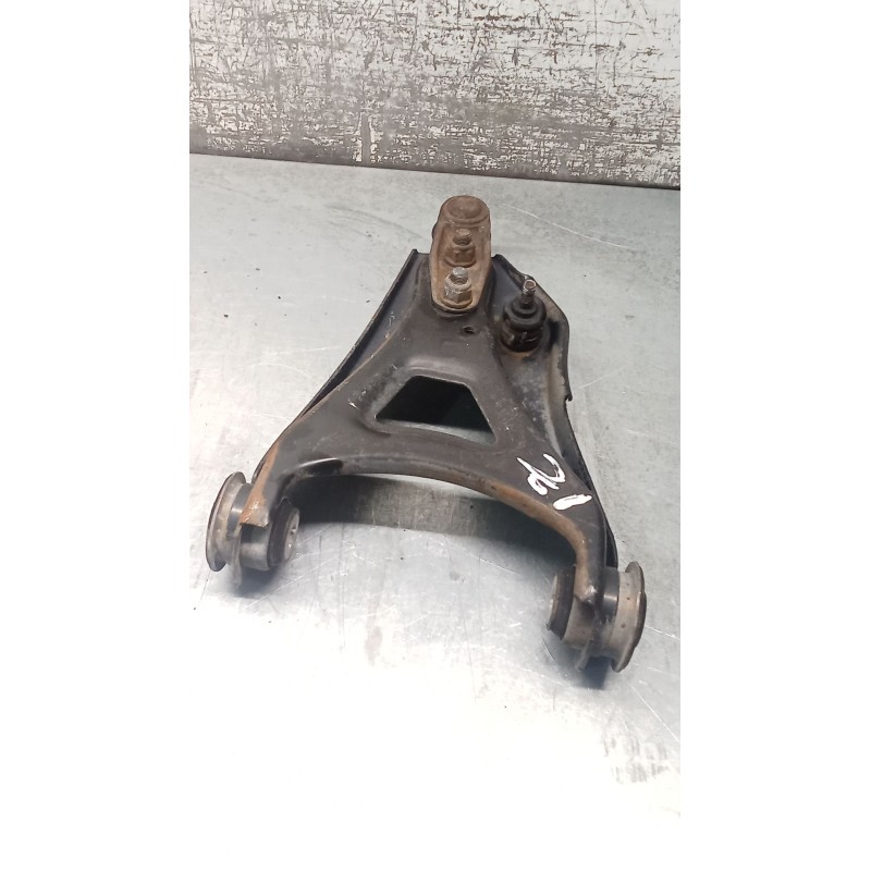 Recambio de brazo suspension inferior delantero izquierdo para renault clio ii (bb_, cb_) 1.2 16v (bb05, bb0w, bb11, bb27, bb2t,