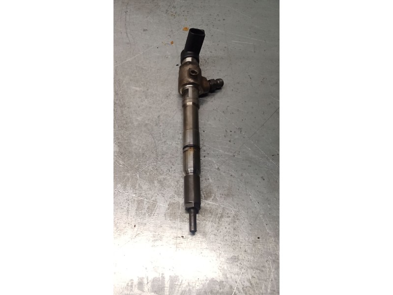 Recambio de inyector para skoda rapid (nh3, nk3, nk6) 1.6 tdi referencia OEM IAM 03L130277B  CONTINENTAL