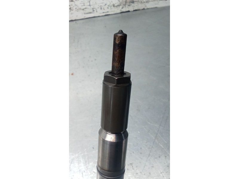 Recambio de inyector para skoda rapid (nh3, nk3, nk6) 1.6 tdi referencia OEM IAM 03L130277B  CONTINENTAL