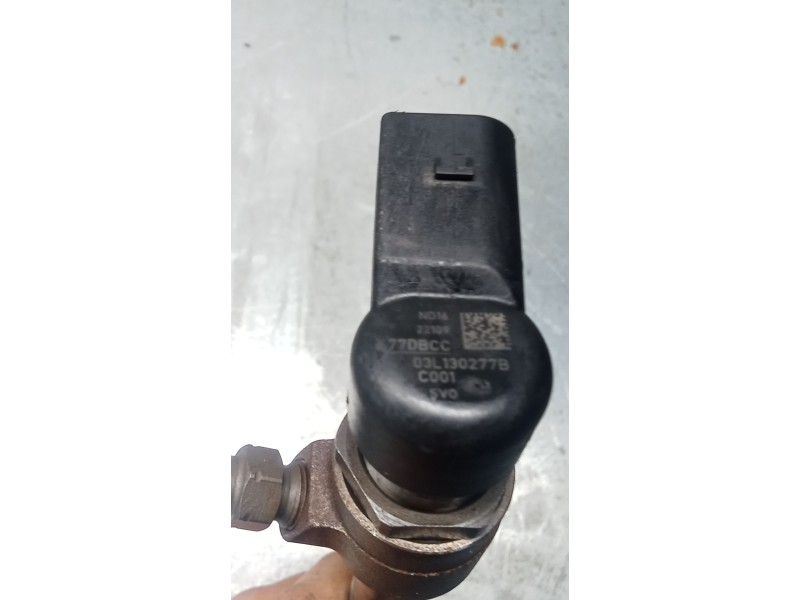 Recambio de inyector para skoda rapid (nh3, nk3, nk6) 1.6 tdi referencia OEM IAM 03L130277B  CONTINENTAL