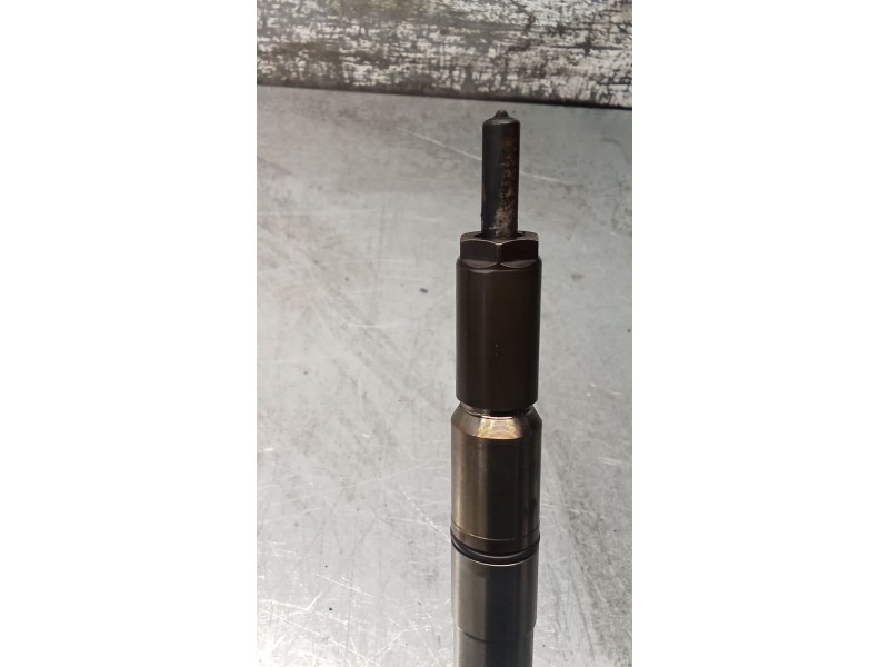 Recambio de inyector para skoda rapid (nh3, nk3, nk6) 1.6 tdi referencia OEM IAM 03L130277B  CONTINENTAL