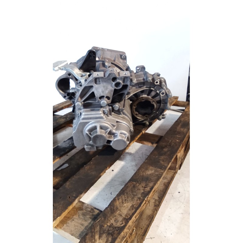 Recambio de caja cambios para audi a3 sportback (8va) ambiente referencia OEM IAM PTU 6V 21035 37 4473