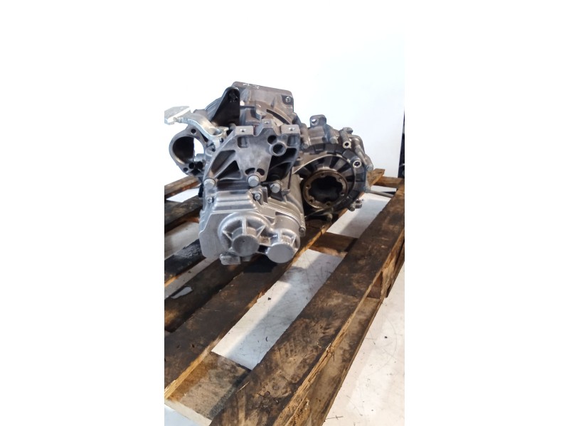 Recambio de caja cambios para audi a3 sportback (8va) ambiente referencia OEM IAM PTU 6V 21035 37 4473
