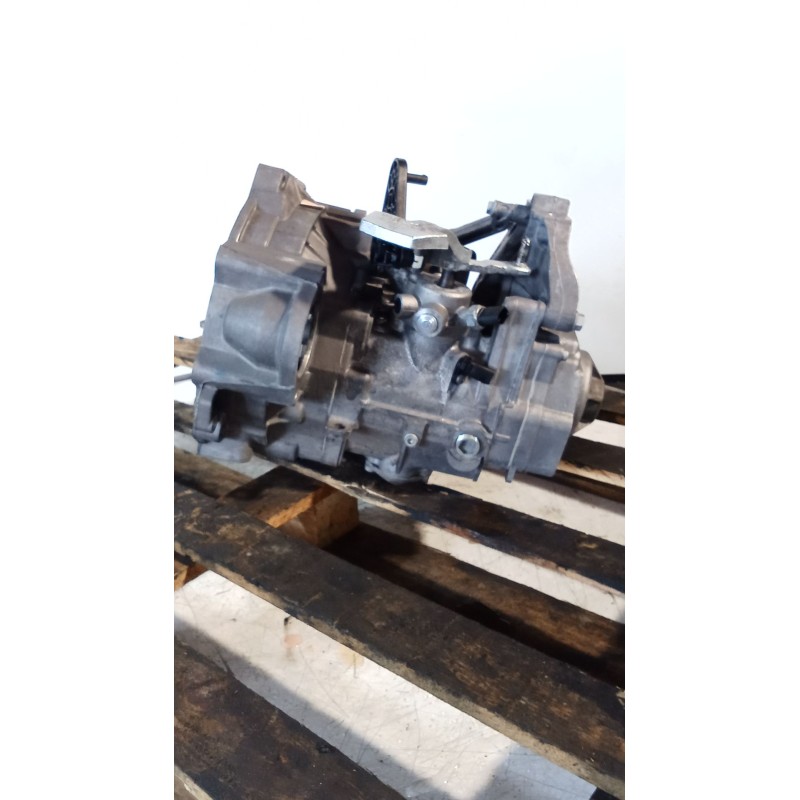 Recambio de caja cambios para audi a3 sportback (8va) ambiente referencia OEM IAM PTU 6V 21035 37 4473