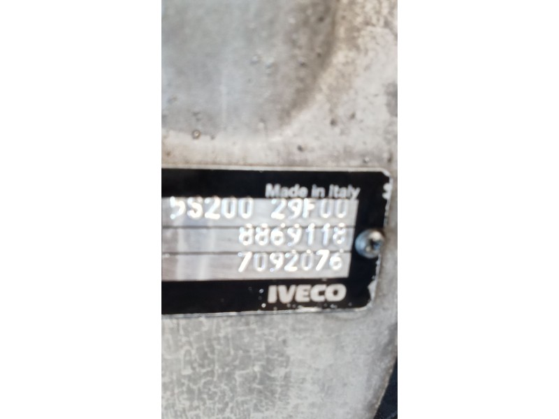 Recambio de caja cambios para iveco daily iii furgoneta 35 s 11 v,35 c 11 v referencia OEM IAM 5S200 29F00 5V 8869118 7092076