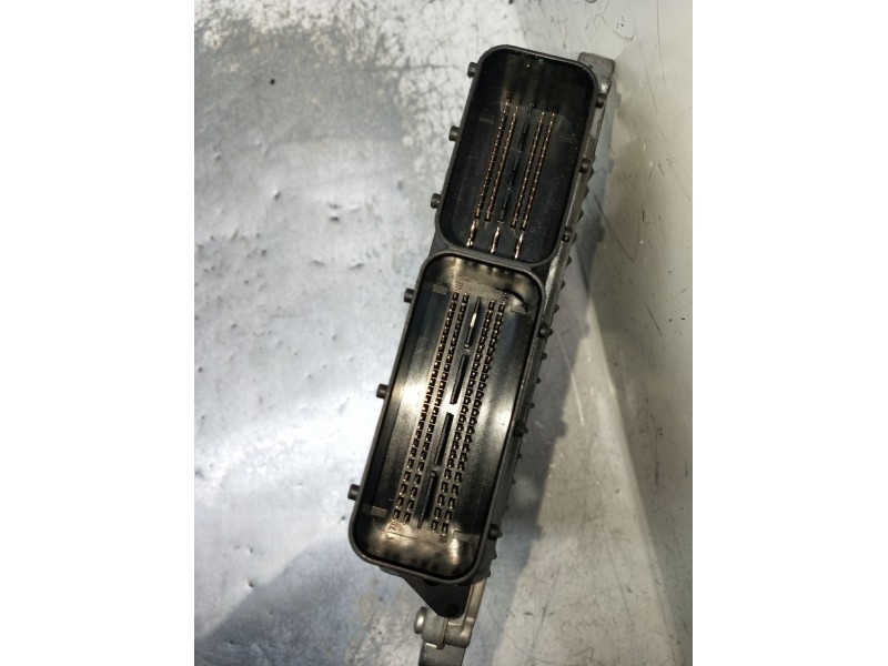 Recambio de centralita motor uce para mercedes-benz clase e (w211) e 280 cdi (211.020) referencia OEM IAM 0281012029 A6421501179