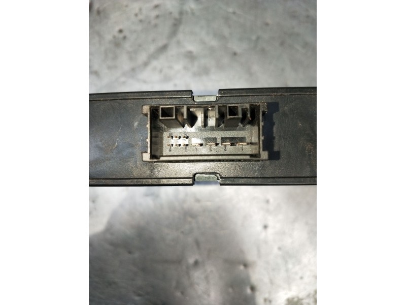 Recambio de modulo electronico para bmw 1 coupé (e82) 123 d referencia OEM IAM 6142912708801 8ES00947920 2003