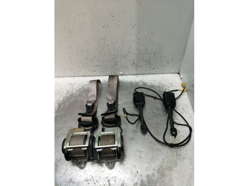 Recambio de juego cinturones delantero para mercedes-benz clase e (w211) e 280 cdi (211.020) referencia OEM IAM  4P 2002
