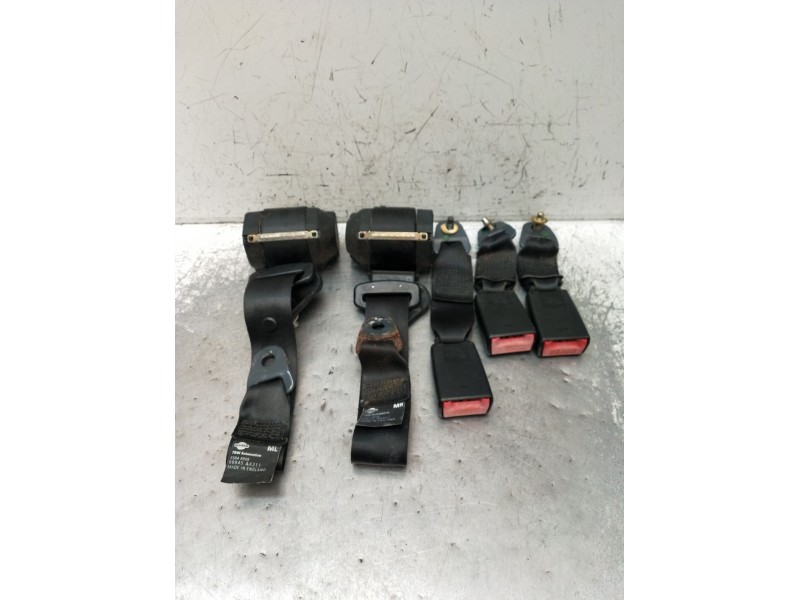 Recambio de juego cinturones trasero para nissan micra iii (k12) 1.2 16v referencia OEM IAM  3P 2003