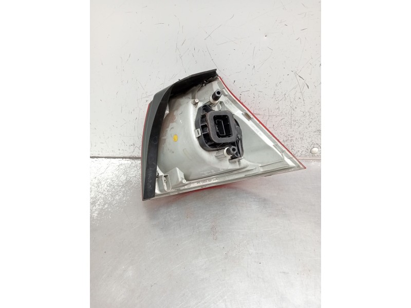 Recambio de piloto trasero izquierdo para volkswagen golf v berlina (1k1) referencia OEM IAM   2003