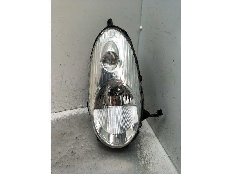 Recambio de faro izquierdo para nissan micra iii (k12) 1.2 16v referencia OEM IAM   2003
