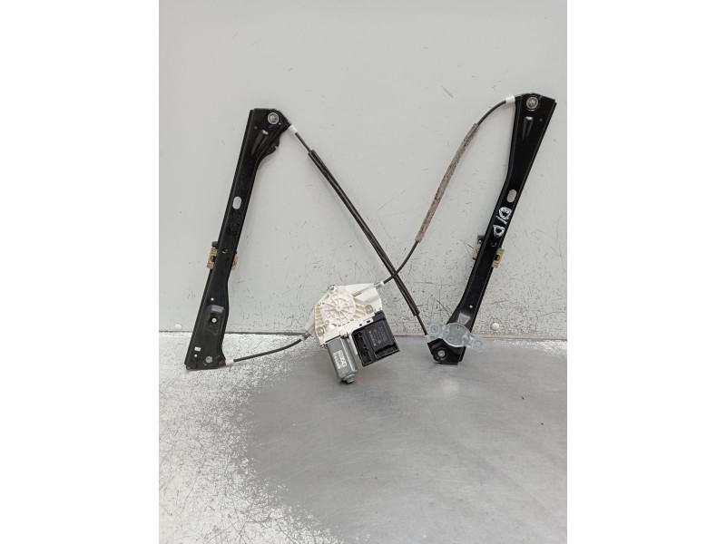 Recambio de elevalunas delantero derecho para volkswagen golf v berlina (1k1) referencia OEM IAM 1K4837402E 1K0959792C 5P 2003