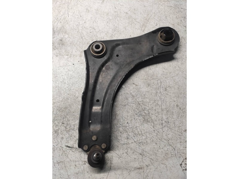 Recambio de brazo suspension inferior delantero izquierdo para renault scenic iii authentique referencia OEM IAM   