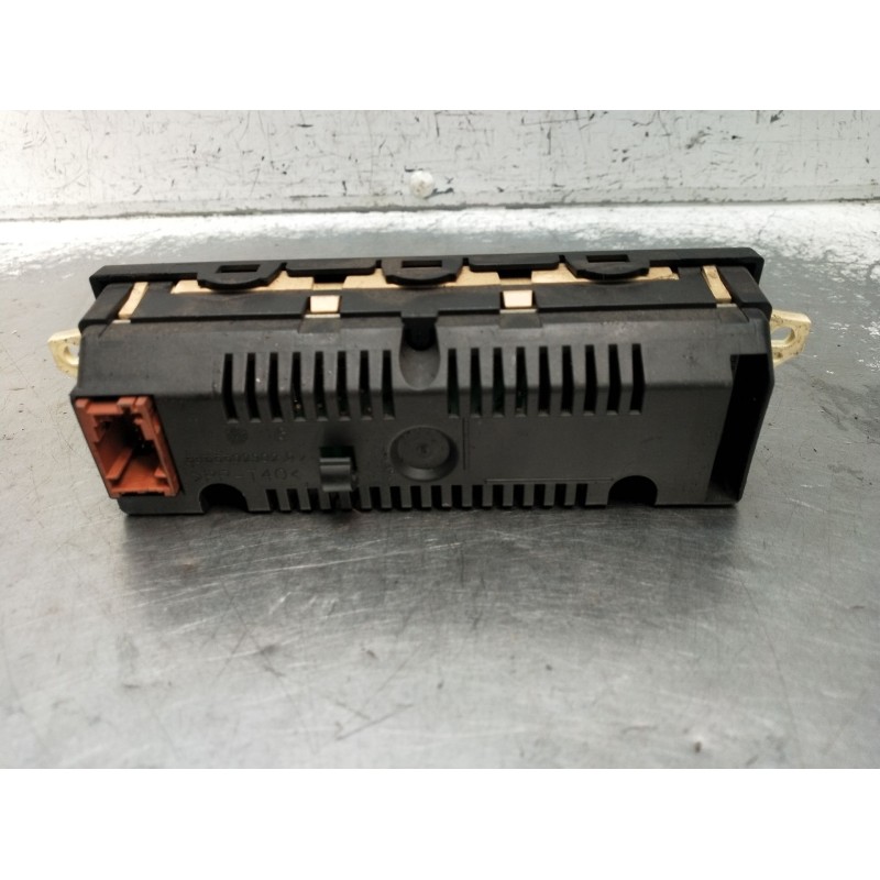 Recambio de pantalla multifuncion para citroën c3 pluriel (hb_) 1.4 hdi referencia OEM IAM 5555502  2003