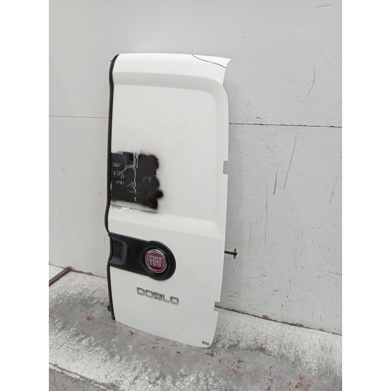 Recambio de puerta trasera derecha para fiat doblo cargo (263_) 1.3 d multijet referencia OEM IAM  5P 