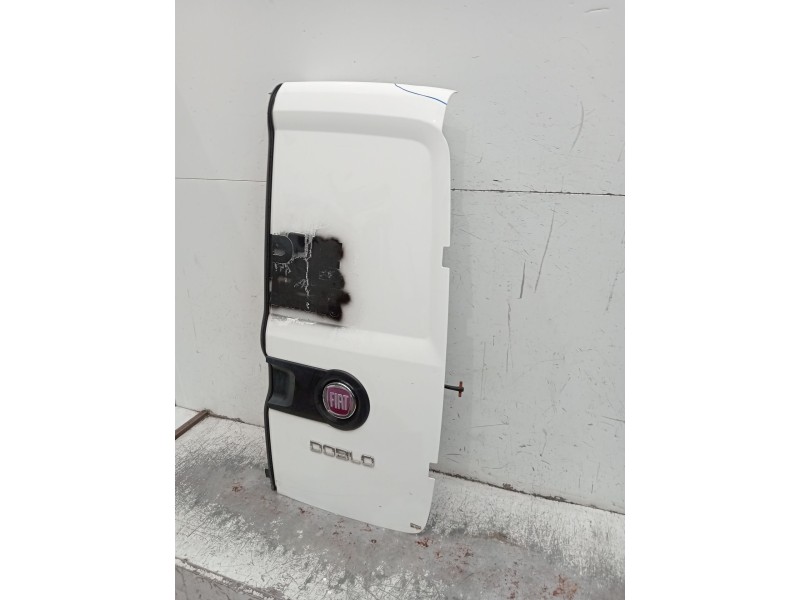 Recambio de puerta trasera derecha para fiat doblo cargo (263_) 1.3 d multijet referencia OEM IAM  5P 