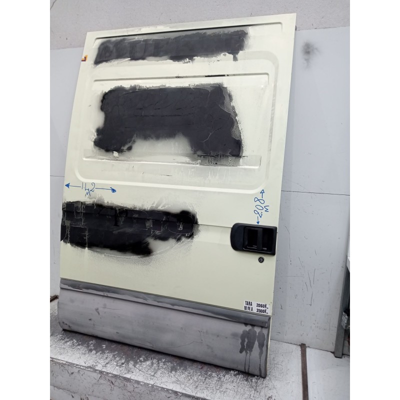 Recambio de puerta lateral corredera derecha para iveco daily iii furgoneta 35 s 11 v,35 c 11 v referencia OEM IAM  5P 