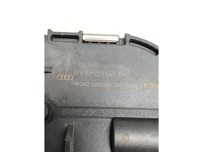 Recambio de motor limpia delantero para audi a3 sportback (8va) ambiente referencia OEM IAM 3397021623 8V1955023DB 1397220663 8V
