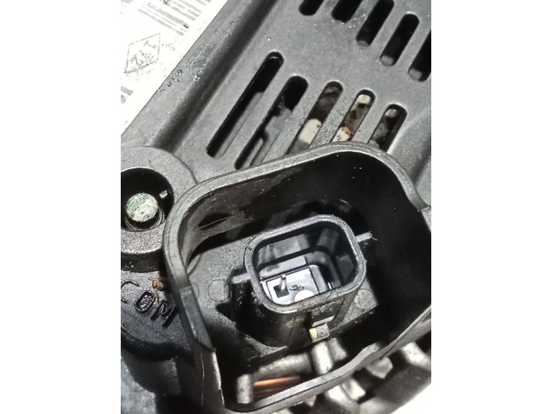 Recambio de alternador para renault megane iii hatchback (bz0/1_, b3_) 1.5 dci (bz09, bz0d, bz1w, bz29, bz14) referencia OEM IAM