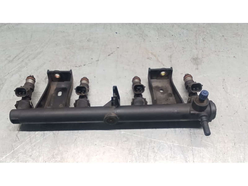 Recambio de rampa inyectora para citroën c4 coupé (la_) 1.6 16v referencia OEM IAM 9650764780  04