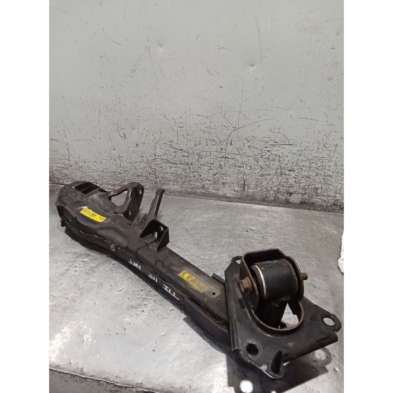 Recambio de brazo suspension inferior trasero izquierdo para alfa romeo spider (177) 2.4 jtd 20v referencia OEM IAM ANTERIOR  