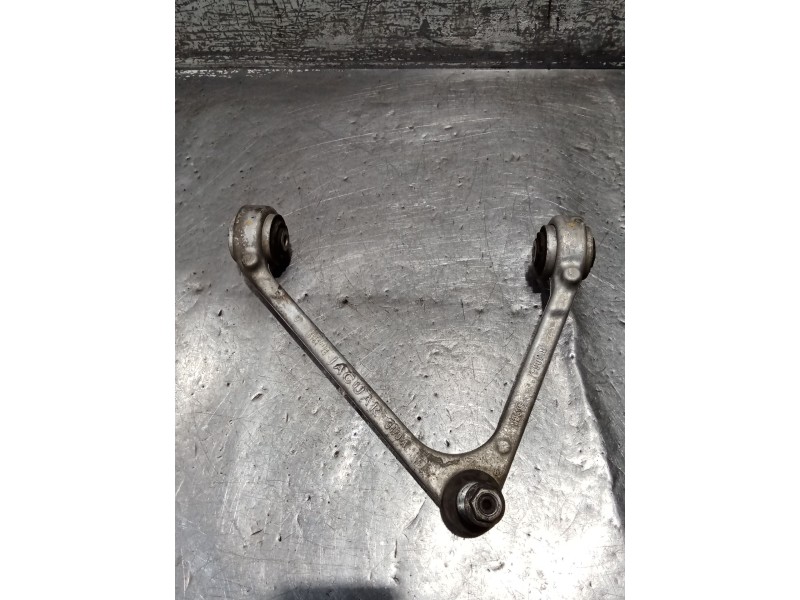 Recambio de brazo suspension superior delantero derecho para jaguar xj luxury referencia OEM IAM   