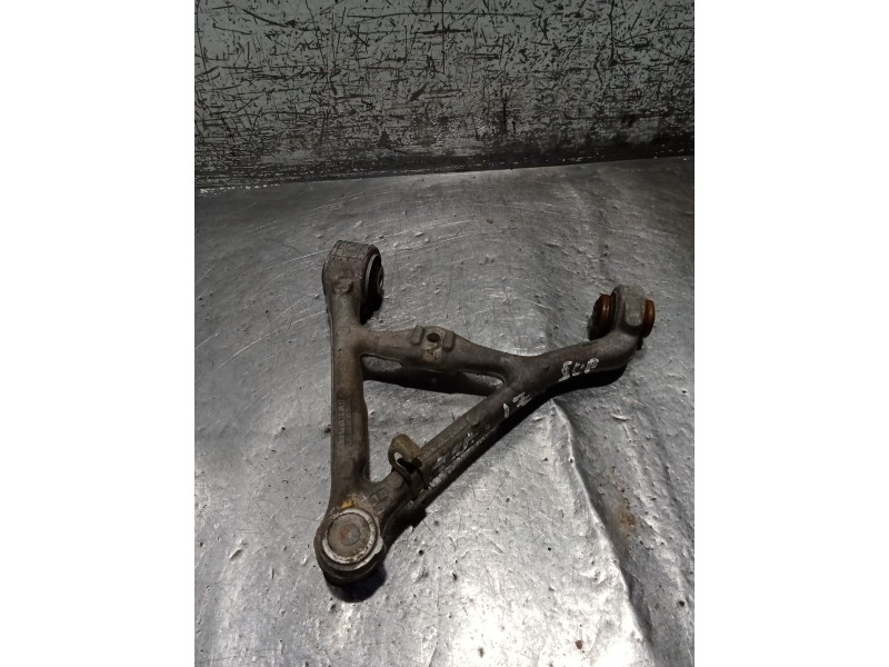 Recambio de brazo suspension superior trasero izquierdo para jaguar xj luxury referencia OEM IAM 8W835K743AB  