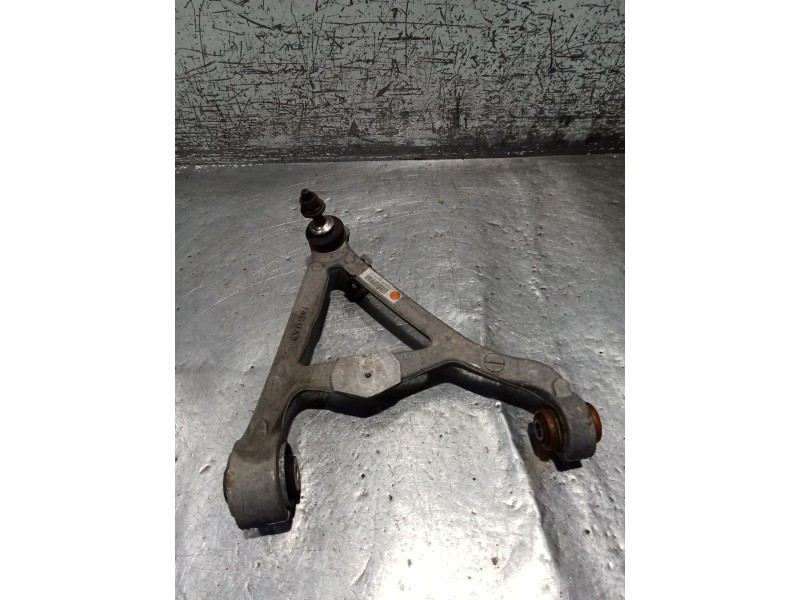 Recambio de brazo suspension superior trasero izquierdo para jaguar xj luxury referencia OEM IAM 8W835K743AB  