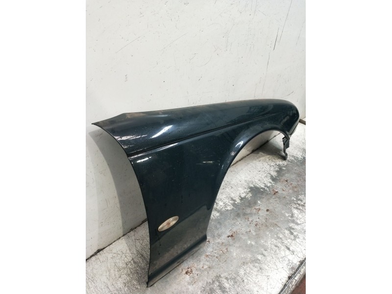 Recambio de aleta delantera derecha para jaguar xj 2.7 d xj6 executive referencia OEM IAM   2005
