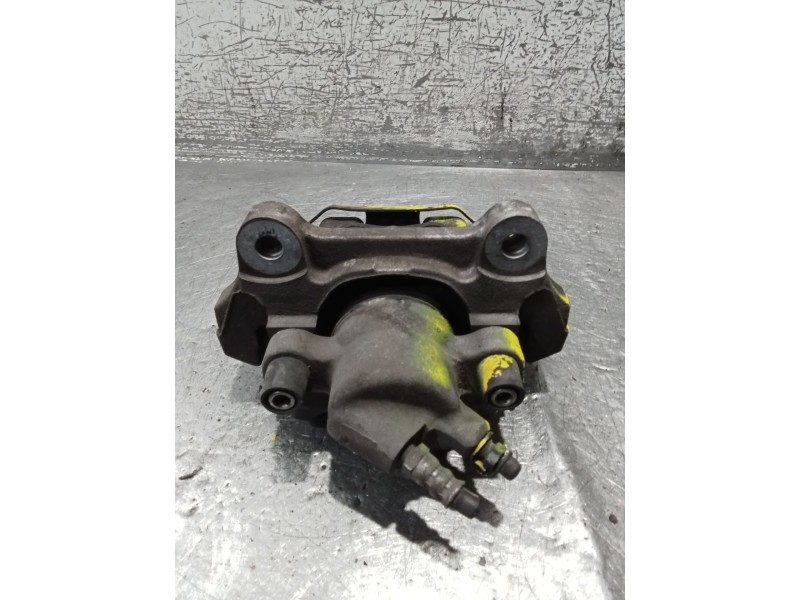Recambio de pinza freno delantera derecha para bmw 1 coupé (e82) 123 d referencia OEM IAM   