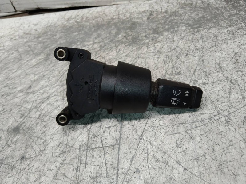 Recambio de mando limpia para ford escort berlina cl referencia OEM IAM 86AG17K478  