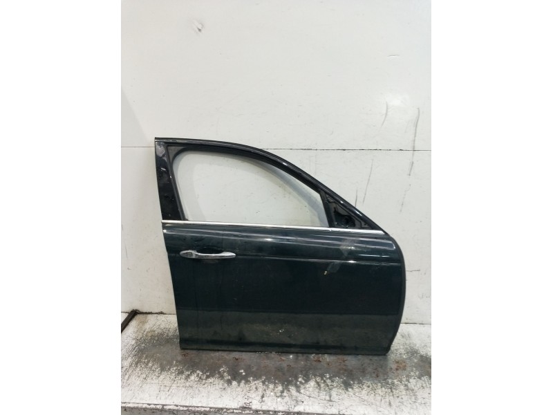 Recambio de puerta delantera derecha para jaguar xj 2.7 d xj6 executive referencia OEM IAM   2005
