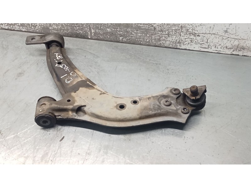 Recambio de brazo suspension inferior delantero izquierdo para citroën xsara (n1) 1.9 td referencia OEM IAM   