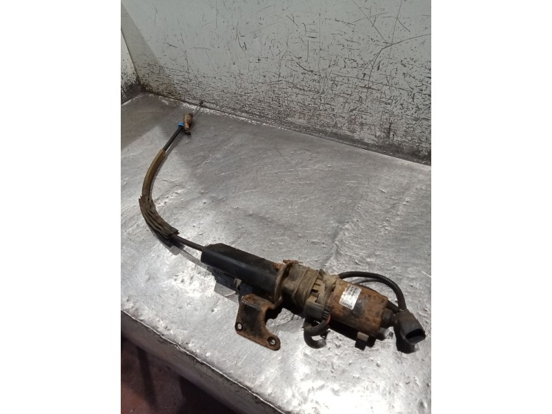 Recambio de freno de mano electrico para jaguar xj luxury referencia OEM IAM 7151120 B14099084923 