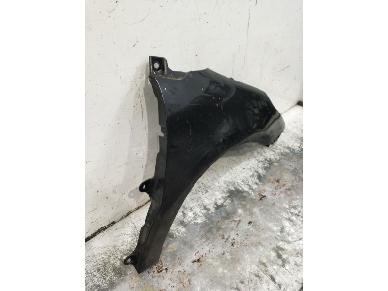 Recambio de aleta delantera derecha para citroën c4 coupé (la_) 1.6 16v referencia OEM IAM   