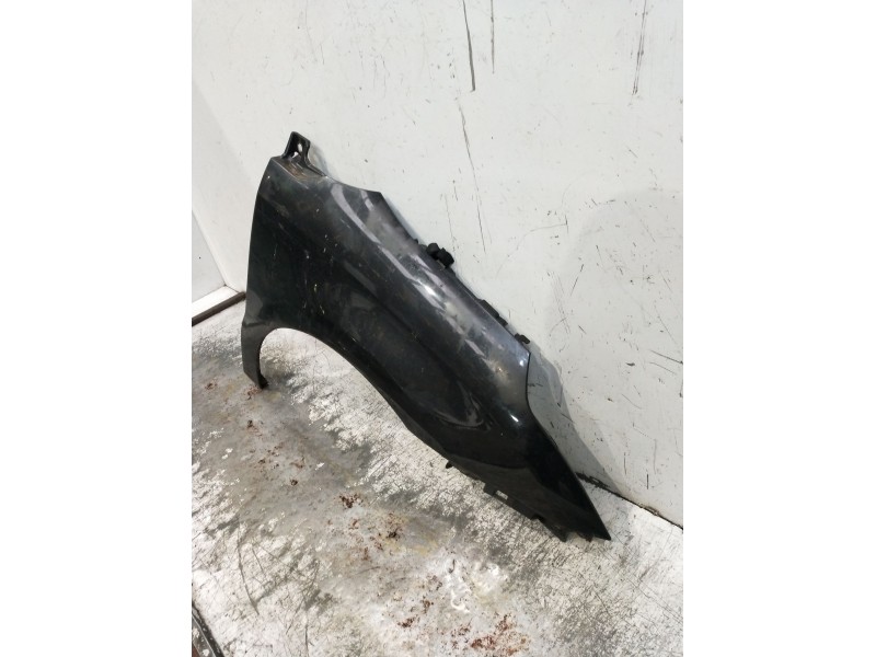 Recambio de aleta delantera derecha para citroën c4 coupé (la_) 1.6 16v referencia OEM IAM   