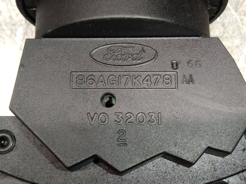 Recambio de mando limpia para ford escort berlina cl referencia OEM IAM 86AG17K478  