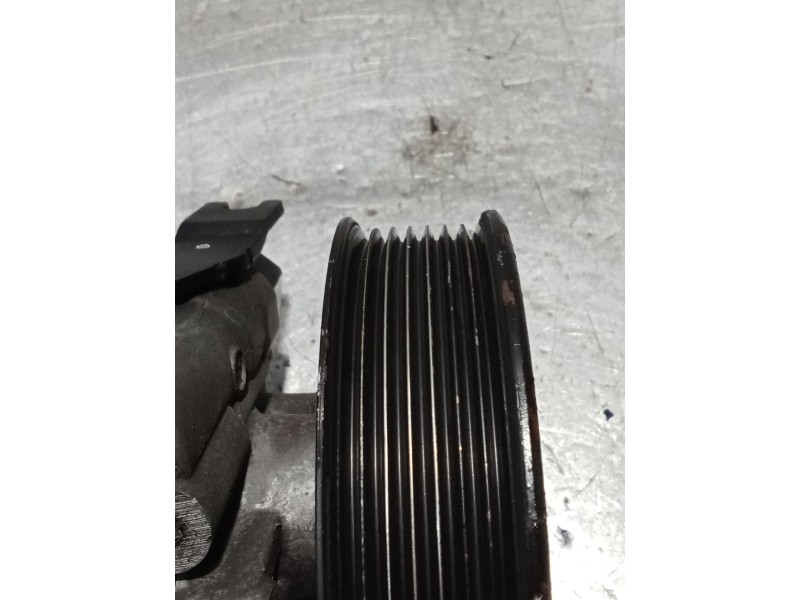 Recambio de bomba direccion para kia sorento i (jc) 2.5 crdi referencia OEM IAM   