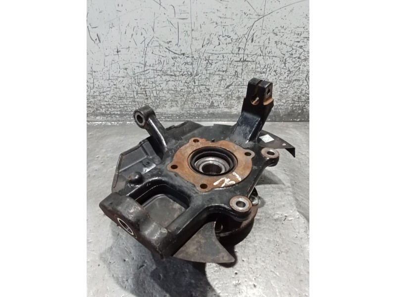 Recambio de mangueta delantera izquierda para kia sorento i (jc) 2.5 crdi referencia OEM IAM   