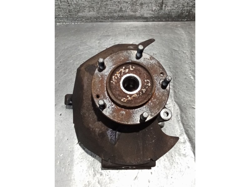 Recambio de mangueta delantera derecha para kia sorento i (jc) 2.5 crdi referencia OEM IAM   