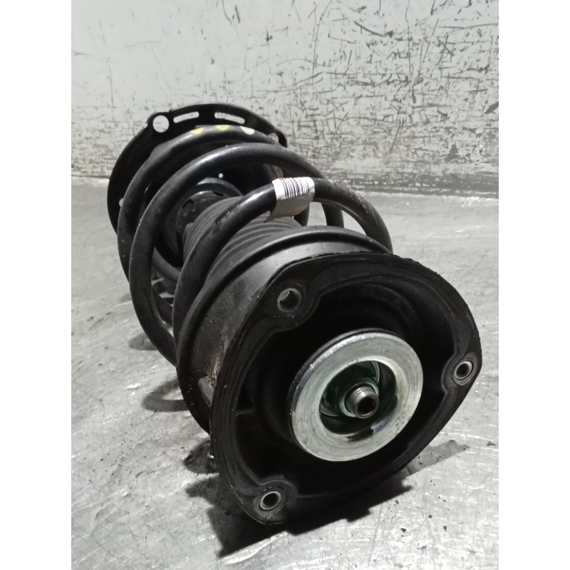 Recambio de amortiguador delantero derecho para audi a3 sportback (8va) ambiente referencia OEM IAM   