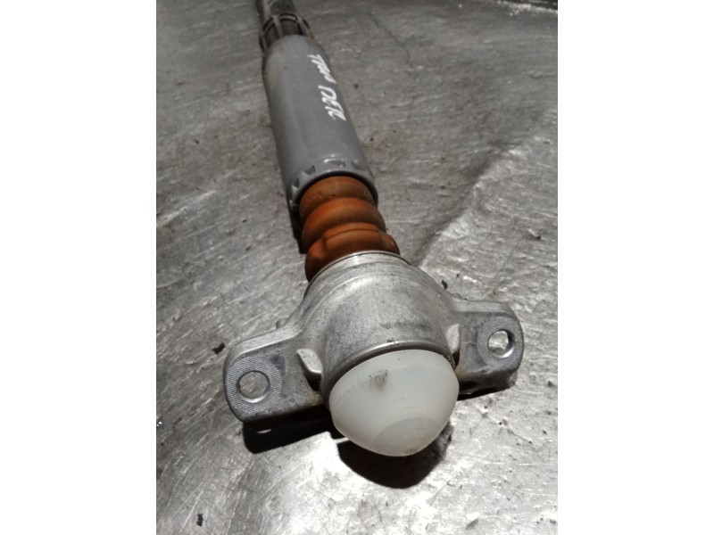 Recambio de amortiguador trasero derecho para audi a3 sportback (8va) ambiente referencia OEM IAM   