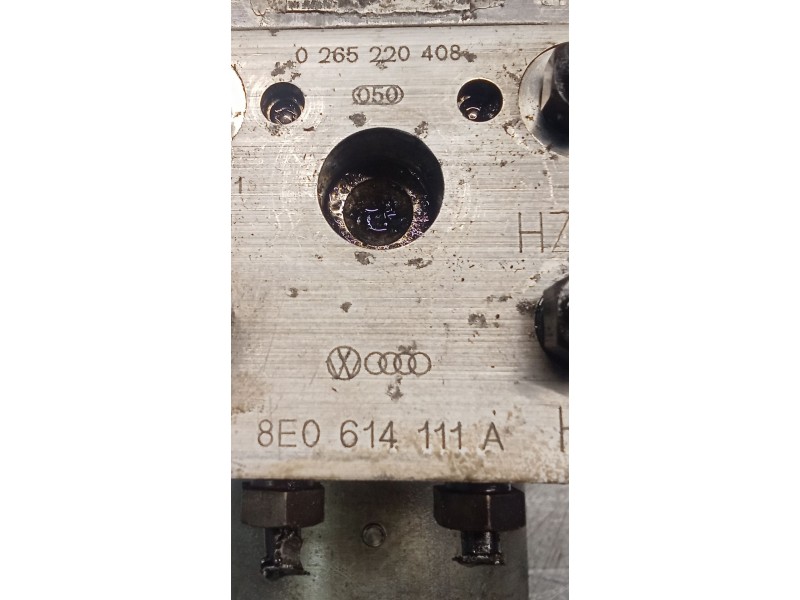 Recambio de abs para audi a4 b5 (8d2) 1.9 tdi quattro referencia OEM IAM 0273004284 0265220408 8E61411A
