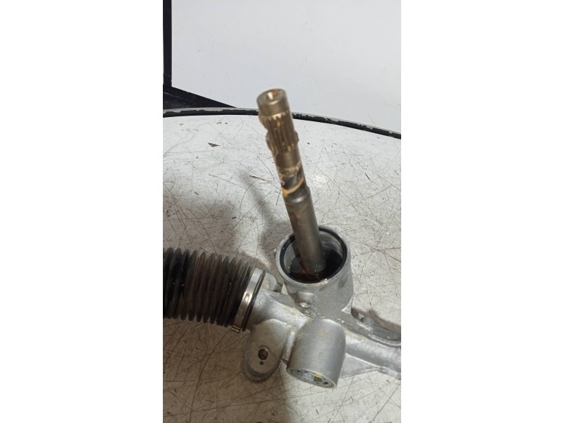 Recambio de cremallera direccion para skoda fabia 1.0 tsi referencia OEM IAM 6C1423085E  