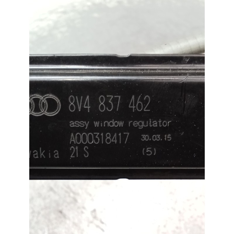 Recambio de elevalunas delantero derecho para audi a3 sportback (8va) ambiente referencia OEM IAM 0130822717 S850202099 8V483746