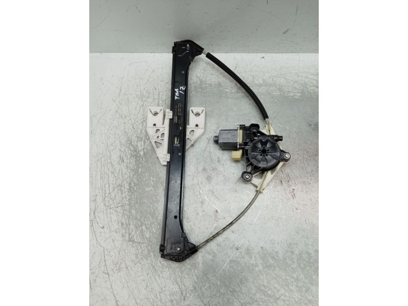 Recambio de elevalunas trasero izquierdo para audi a3 sportback (8va) ambiente referencia OEM IAM 0130822713 S850202085 8V483946