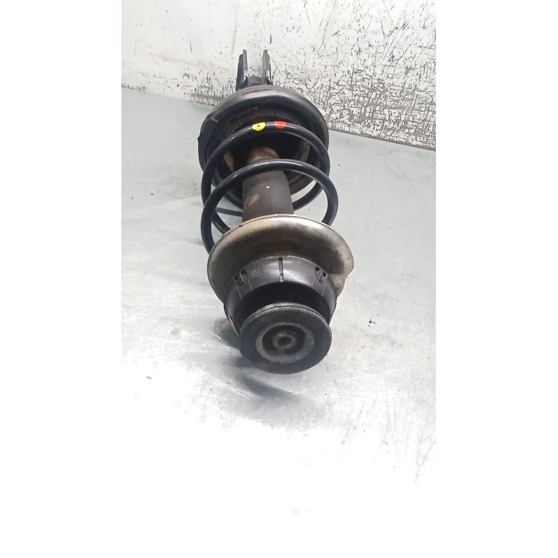 Recambio de amortiguador delantero izquierdo para renault clio ii (bb_, cb_) 1.2 16v (bb05, bb0w, bb11, bb27, bb2t, bb2u, bb2v, 