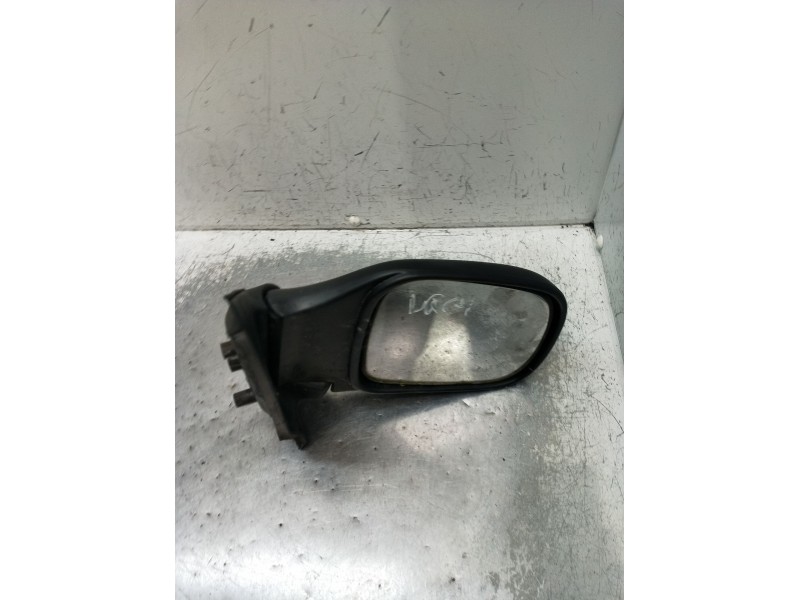 Recambio de retrovisor derecho para nissan serena (c23) 2.3 d referencia OEM IAM  MANUAL 1992